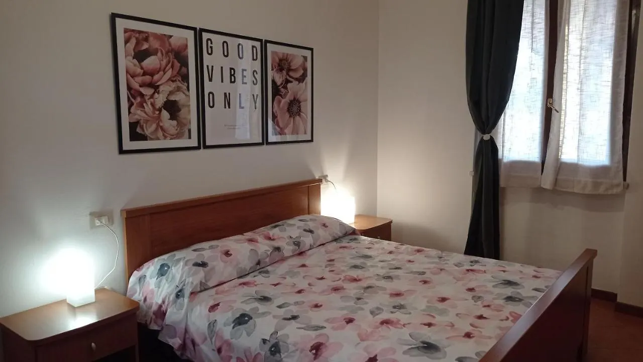 La Dama Di Fiori Villa Verolanuova